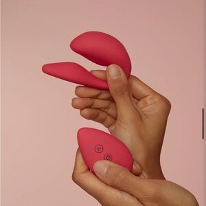 Luvli Ditto 2 The Wearable Toy Remote Range 10 meters Discreet Package